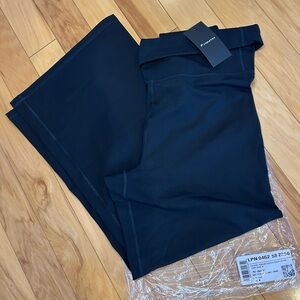 NWT Fabletics Pureluxe Foldover Women’s Straight Leg Black FLW Pants